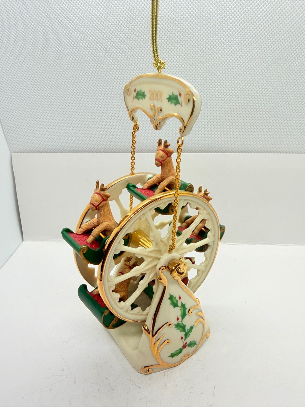LENOX FERRIS WHEEL 2001 Annual Holiday Christmas Santa Reindeer Ornament Vintage